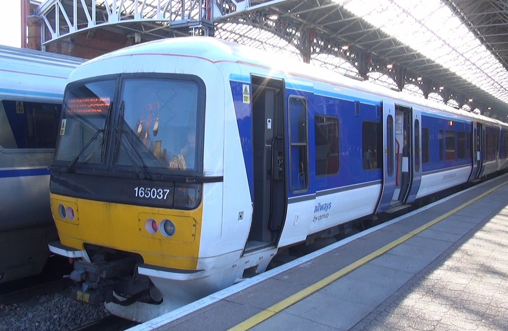 Cab Ride CHN18: Aylesbury & Princes Risborough to London Marylebone & Return