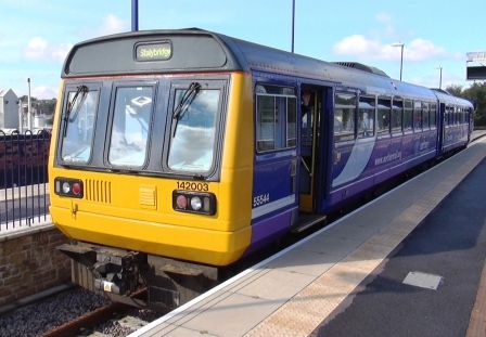 Cab Ride NR68: Stockport to Stalybridge & Return to Rose Hill from Manchester Piccadilly (81-mins)